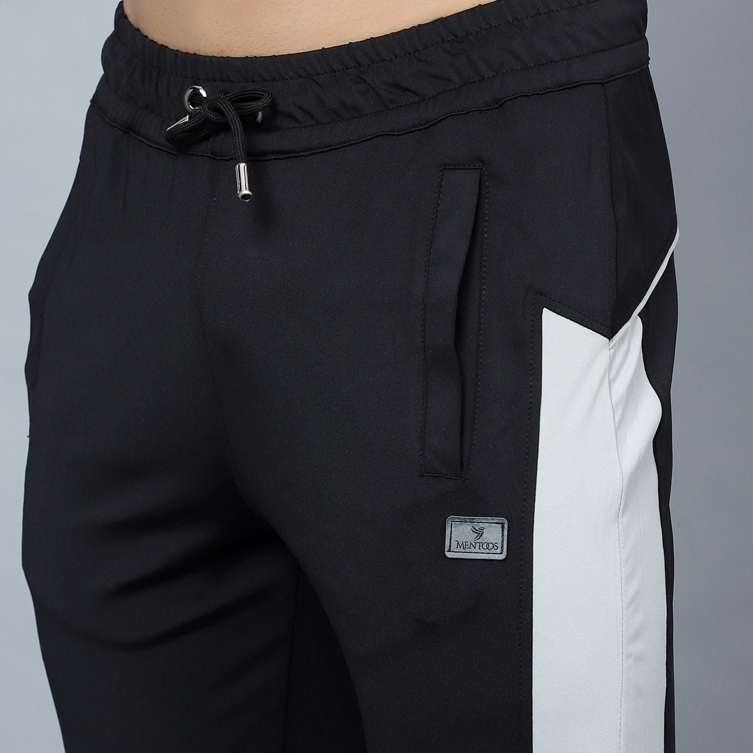 Colourblock jogger with drawstring Black Mentoos