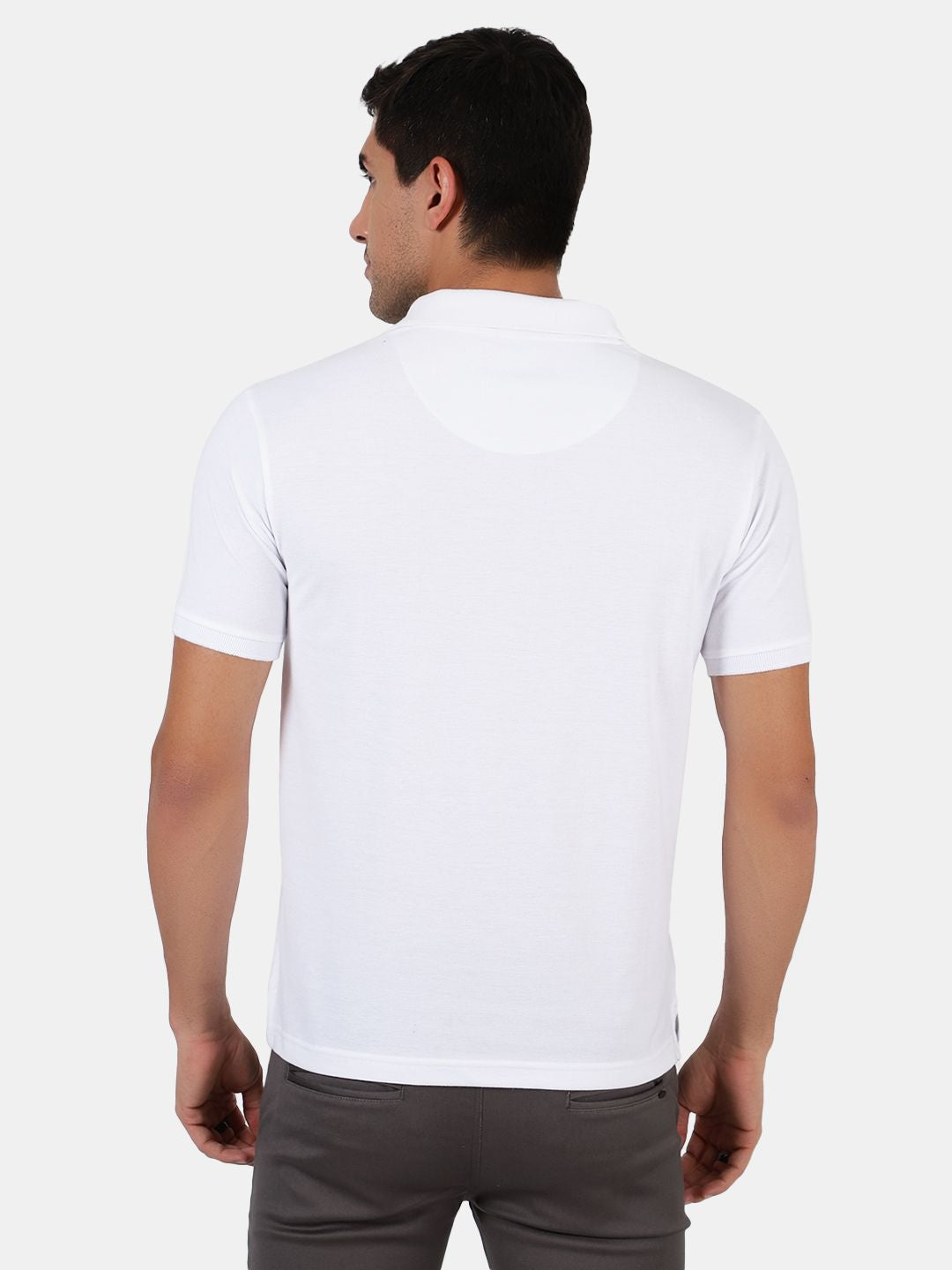 Mentoos Men Poly Cotton Solid Regular Fit Collar Neck Half Sleeves Polo T-Shirt White Mentoos