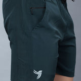 Slim fit shorts with slip pockets Green Mentoos